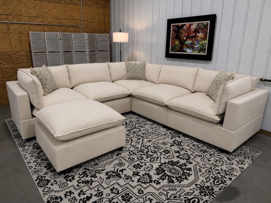 Bellamia Collections "Luna" Cream Chenille (6 Piece)